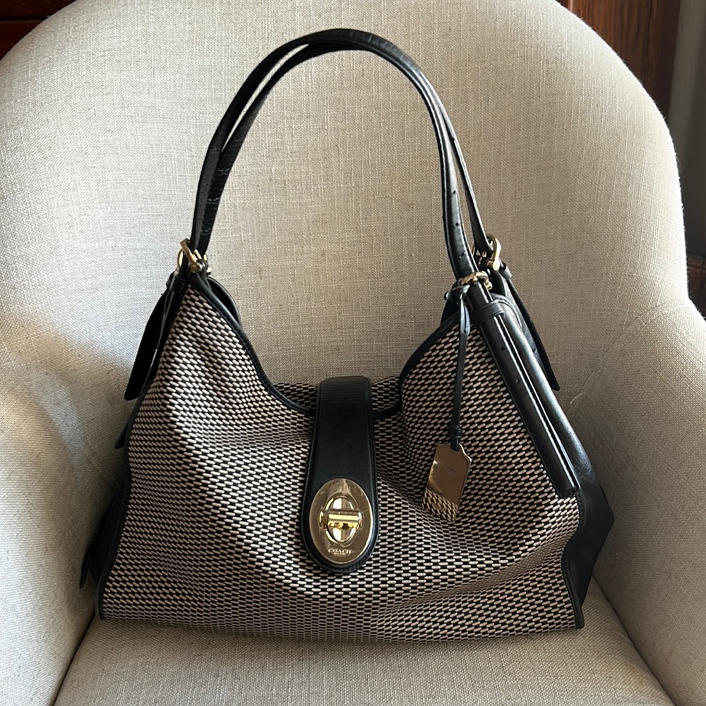 COACH | Shoulder Bag | Black and Cream Jacquard